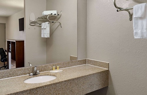 Dillon Hotel | Days Inn by Wyndham Dillon