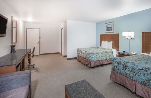 Evans Mills Hotel | Days Inn by Wyndham Evans Mills/Fort Drum