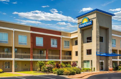 Florence Hotel | Days Inn by Wyndham Florence Near Civic Center