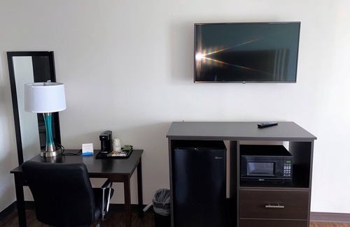 Goldsboro Hotel | Days Inn by Wyndham Goldsboro