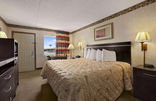 Grantville Hotel | Days Inn by Wyndham Grantville