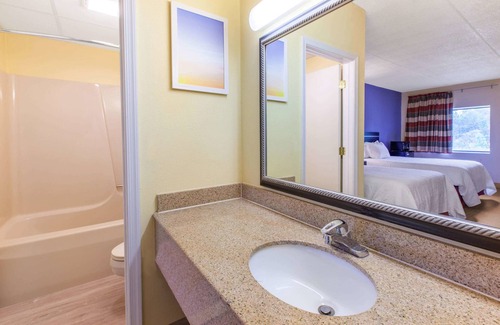 Grantville Hotel | Days Inn by Wyndham Grantville Hershey North