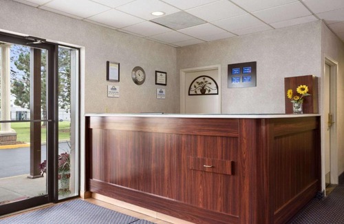 Franklin Hotel | Days Inn by Wyndham Middletown
