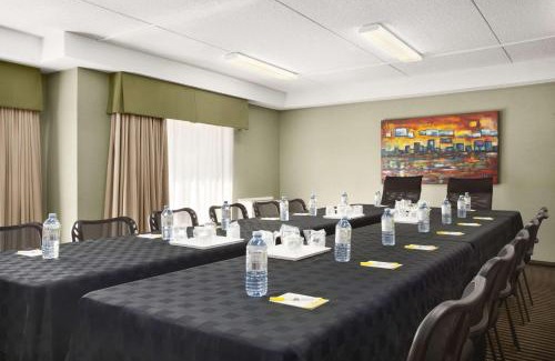 Miramichi Hotel | Days Inn by Wyndham Miramichi NB