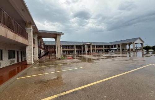 Navasota Hotel | Days Inn by Wyndham Navasota