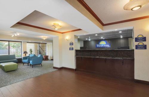 Newark Hotel | Days Inn by Wyndham Newark Wilmington