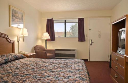 Plainfield Hotel | Days Inn by Wyndham Plainfield