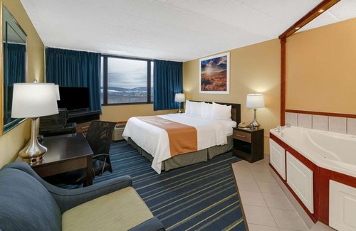 Dickson City Hotel | Days Inn by Wyndham Scranton PA