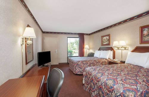 St. Pauls Hotel | Days Inn by Wyndham Saint Pauls