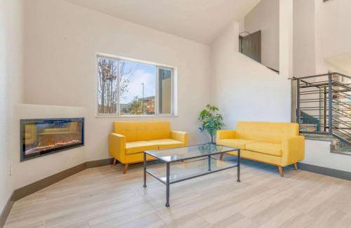 Thornton Hotel | Days Inn by Wyndham Thornton