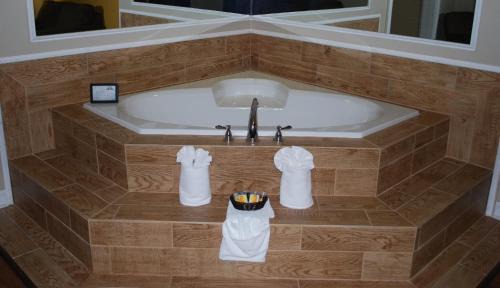 Alexander City Hotel | Days Inn by Wyndham Alexander City