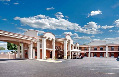 McAllen Hotel | Days Inn by Wyndham McAllen