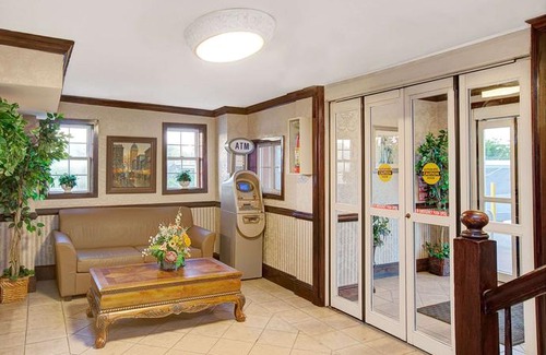 Ridgefield Hotel | Days Inn by Wyndham Ridgefield NJ