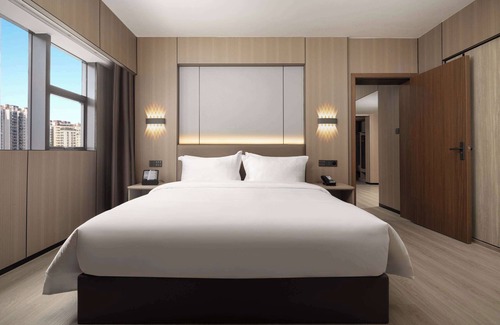 Chikan District Hotel | Days Inn by Wyndham Zhanjiang Economic Development Zone