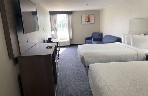 Tahlequah Hotel | Days Inn & Suites by Wyndham Tahlequah