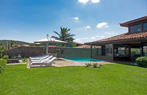 Village da Ferradura House | Dazzling house direct on the sand of Ferradura Beach with 7 suites