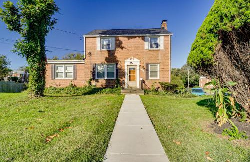Wheaton-Glenmont House | DC Area Home 1 Mi to Light Rail!