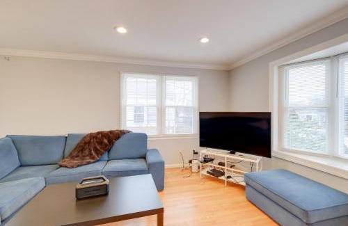 Wheaton-Glenmont House | DC Area Home about 1 Mi to Metro WFH Friendly!