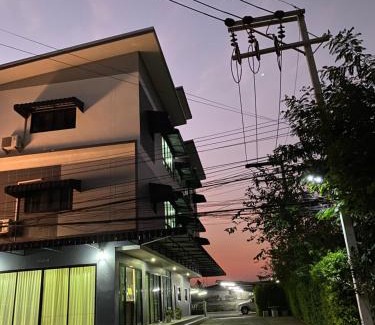 Makham Tia Apartment | DD Modern House