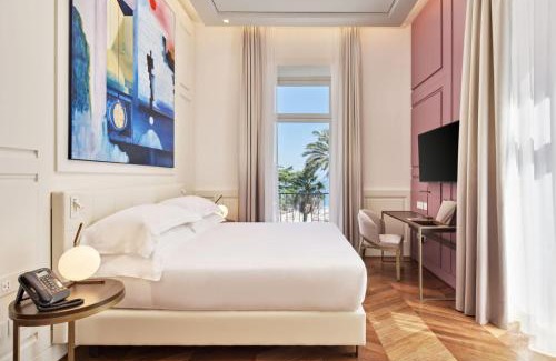 Chiaia Hotel | De Bonart Naples, Curio Collection By Hilton