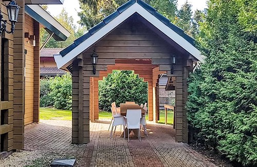 Bosgebied Hoenderloo House | De Bosuil by Interhome