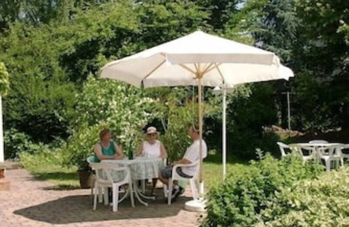 Ilbesheim Apartment | Holiday apartment "Kleine Kalmit" with a dream view of the vineyards