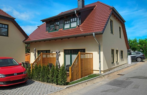 Am Schwarzen Busch House | Haus Kirsten - Here the wind blows around your nose! Semi-detached house with ap