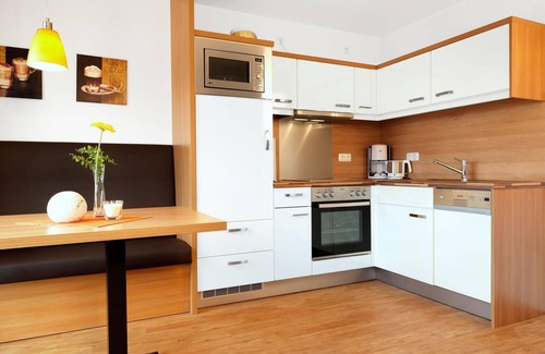 Insel Poel Apartment | Apt. KNURRHAHN - dream apartment with partial harbor views!