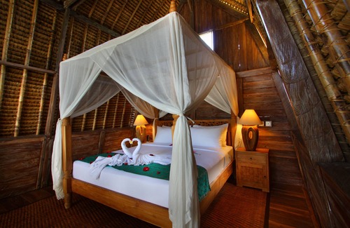 Undisan Hotel | De Klumpu Bali – Eco Tradi Stay