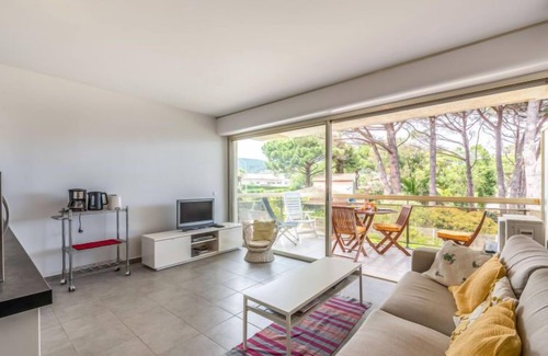 Cavaliere Apartment | De la Plage by Interhome