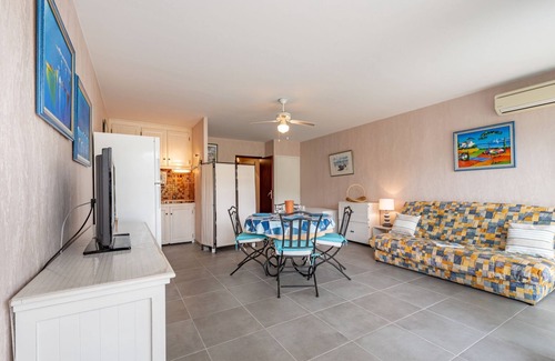 Cavaliere Apartment | De la Plage by Interhome