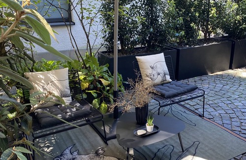 Ludwigsvorstadt-Isarvorstadt Apartment | Luxury Design-Apartment "Omaruru" in the center of Munich