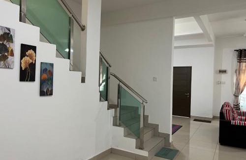 Pontian House | De Pontian Homestay