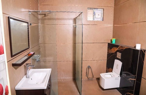 Hyderabad Apartment | De Project Guest House