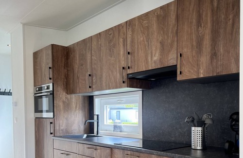 Scherpenisse House | De Zeebaars by Interhome