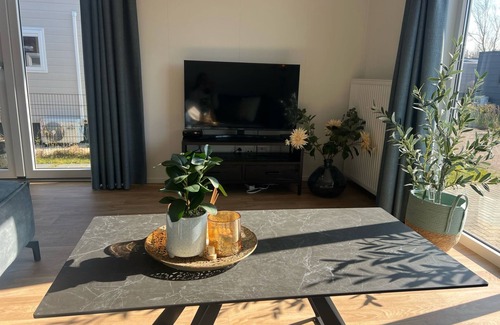 Scherpenisse House | De Zeebaars by Interhome