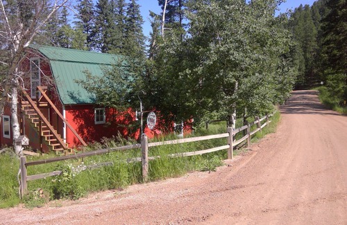 Deadwood Apartment | Deadwood Blackhills 2 Bit Creek Studio getaway