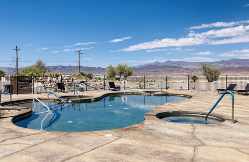 Tecopa House | Death Valley Hot Springs Charm 2BR