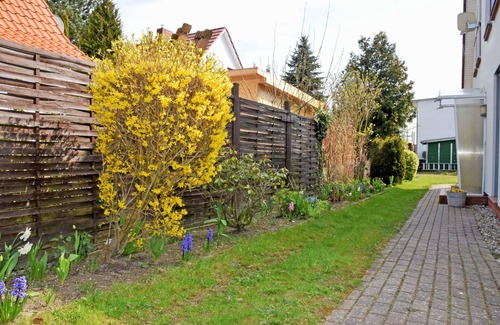 Altefaehr Apartment | DEB 041 Ferienwohnung am Kurpark Altefähr