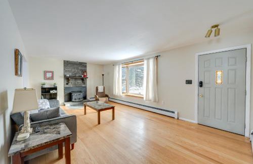 West Eaton House | Deck and Fire Pit Cozy Escape in Morrisville!