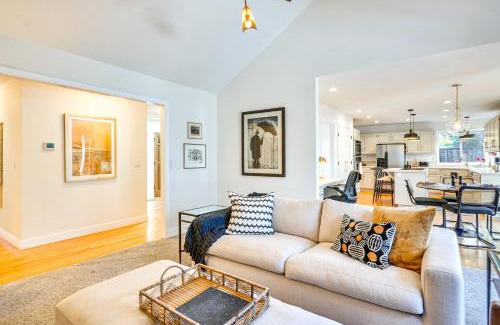 Beaverton House | Deck and Gas Fire Pit Gorgeous Home in Beaverton!