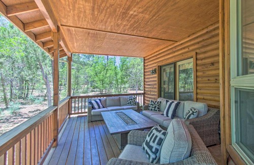 Sierra Pines House | Deck, Grill and Fire Pit Spacious Show Low Hideaway
