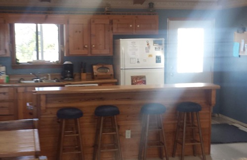 Salvo Cottage | DECK OCEAN VIEWS; HOT TUB, GREAT RATES ! n