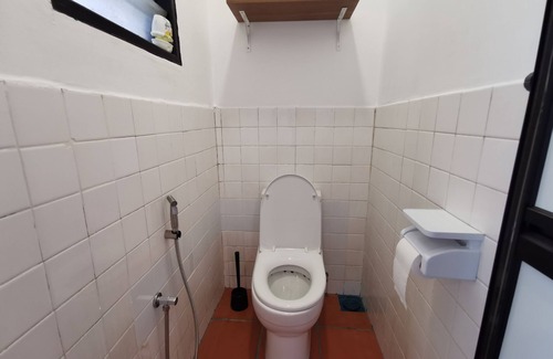 Malacca City House | DeCorner @ Ujong Pasir | Melaka Town | Netflix | Wi-Fi |