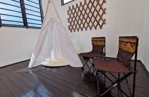 Malacca City House | DeCorner @ Ujong Pasir | Melaka Town | Netflix | Wi-Fi |
