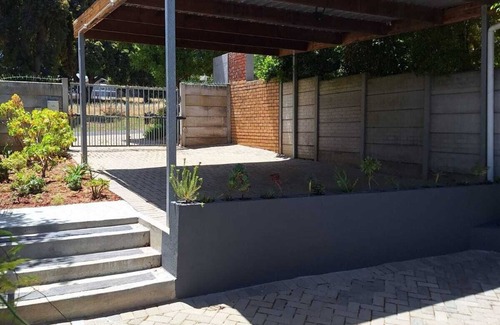 Welgemoed Apartment | Dee-Ones at Witboom, WIFI, Pool, Durbanville Winelands