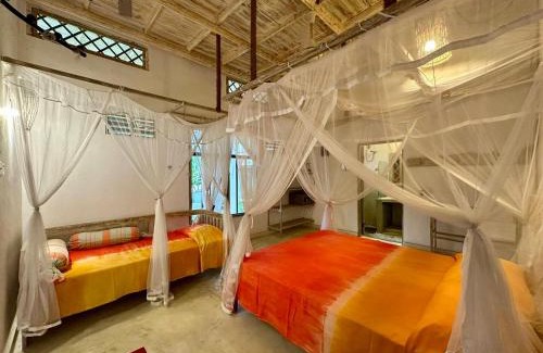 Polhena House | Deep Blue