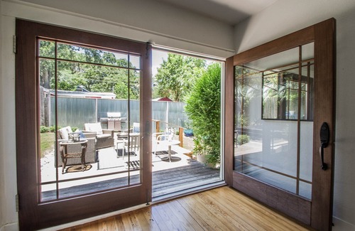 Westfield House | Deep Eddy Ave, Charming 1920s Home - Best Location In Austin