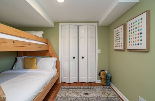 Oxford House | Deep Lake Escape: Waterfront , 20 mins to Dells