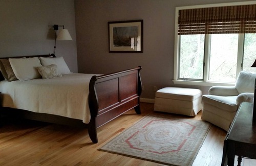 Weems Cabin | Deep water dock on the beautiful Corrotoman River.3BRs, Den w Sofa Bed